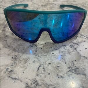 Easton Kids Blue Sunglasses